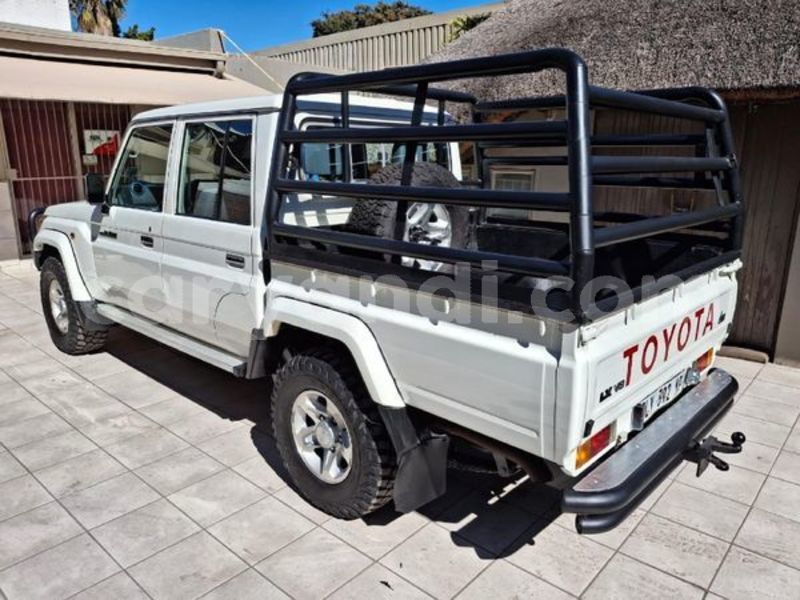 Big with watermark toyota land cruiser zambia lusaka 29973