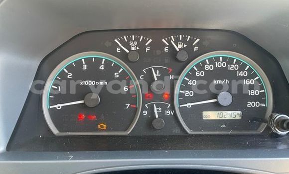 Acheter Occasion Voiture Toyota Land Cruiser Blanc à Lusaka, Zambie Acheter Occasion Voiture Toyota Land Cruiser Blanc à Lusaka, Zambie