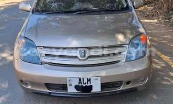 Acheter Occasion Voiture Toyota IST Autre à Lusaka, Zambie