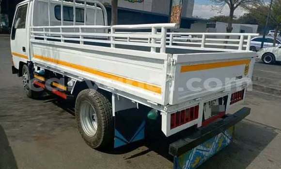 Acheter Occasion Voiture Mitsubishi Carisma Autre à Lusaka, Zambie Acheter Occasion Voiture Mitsubishi Carisma Autre à Lusaka, Zambie