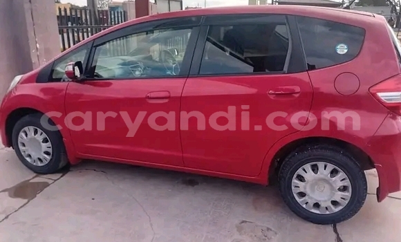 Acheter Occasion Voiture Honda FIT Rouge à Lusaka, Zambie Acheter Occasion Voiture Honda FIT Rouge à Lusaka, Zambie