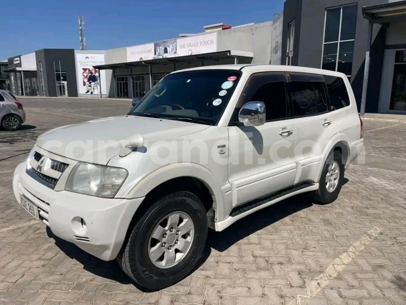 Big with watermark mitsubishi pajero zambia lusaka 30018