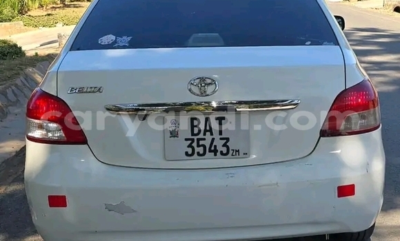 Nunua Ilio tumika Toyota Belta Nyeupe Gari ndani ya Lusaka nchini Zambia Nunua Ilio tumika Toyota Belta Nyeupe Gari ndani ya Lusaka nchini Zambia