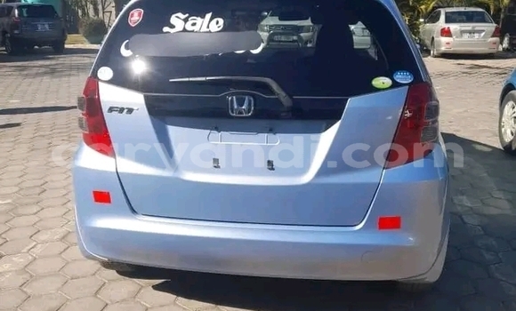 Tenga Tsaru Honda FIT Bhuruu Mota in Lusaka in Zambia Tenga Tsaru Honda FIT Bhuruu Mota in Lusaka in Zambia