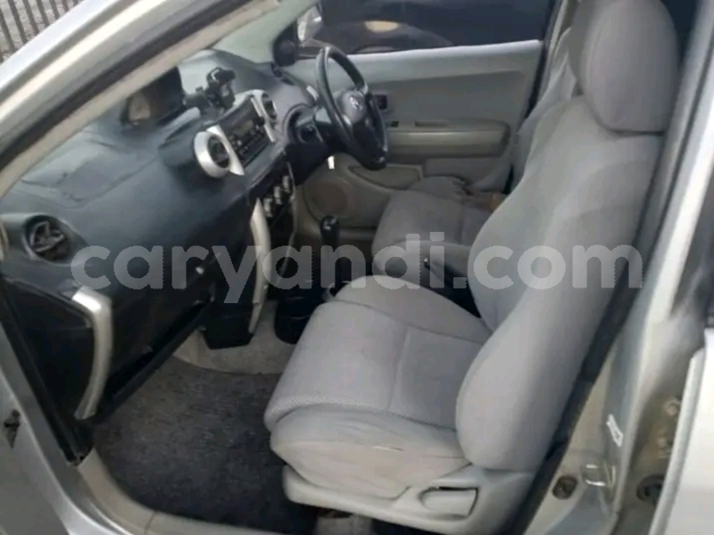 Big with watermark toyota ist eastern katete 30040