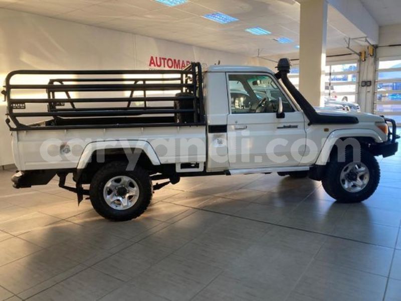 Big with watermark toyota land cruiser zambia lusaka 30048