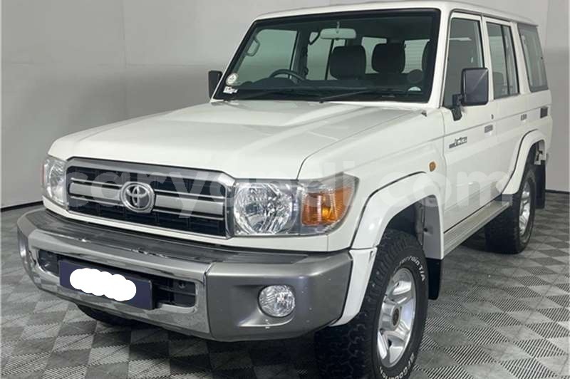 Big with watermark toyota land cruiser zambia lusaka 30049