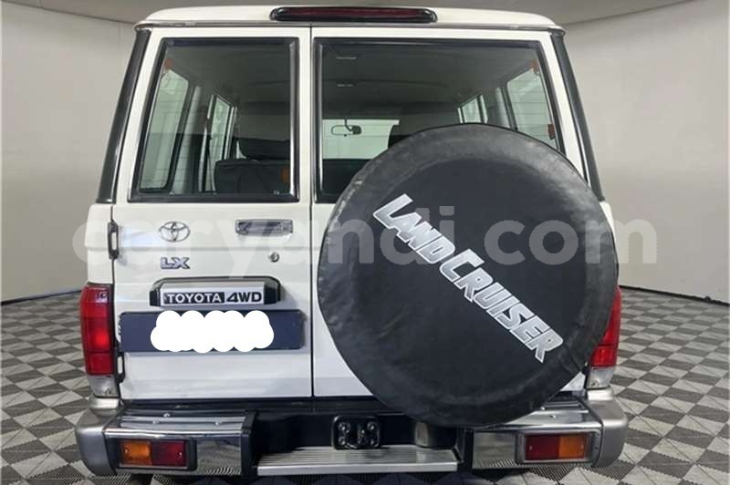 Big with watermark toyota land cruiser zambia lusaka 30049
