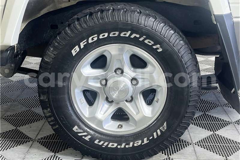Big with watermark toyota land cruiser zambia lusaka 30049