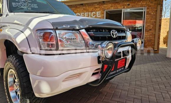Nunua Ilio tumika Toyota Hilux Nyeupe Gari ndani ya Lusaka nchini Zambia Nunua Ilio tumika Toyota Hilux Nyeupe Gari ndani ya Lusaka nchini Zambia