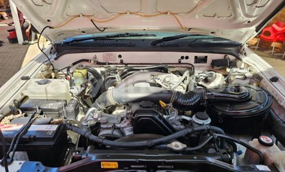 Nunua Ilio tumika Toyota Hilux Nyeupe Gari ndani ya Lusaka nchini Zambia Nunua Ilio tumika Toyota Hilux Nyeupe Gari ndani ya Lusaka nchini Zambia