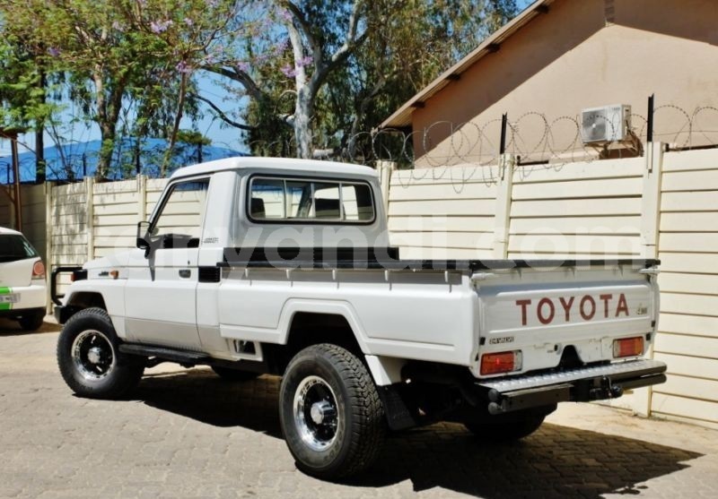 Big with watermark toyota land cruiser zambia lusaka 30067