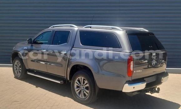 Tenga Tsaru Mercedes‒Benz X-klasse Concept Zvimwe Mota in Kabwe in Zambia Tenga Tsaru Mercedes‒Benz X-klasse Concept Zvimwe Mota in Kabwe in Zambia