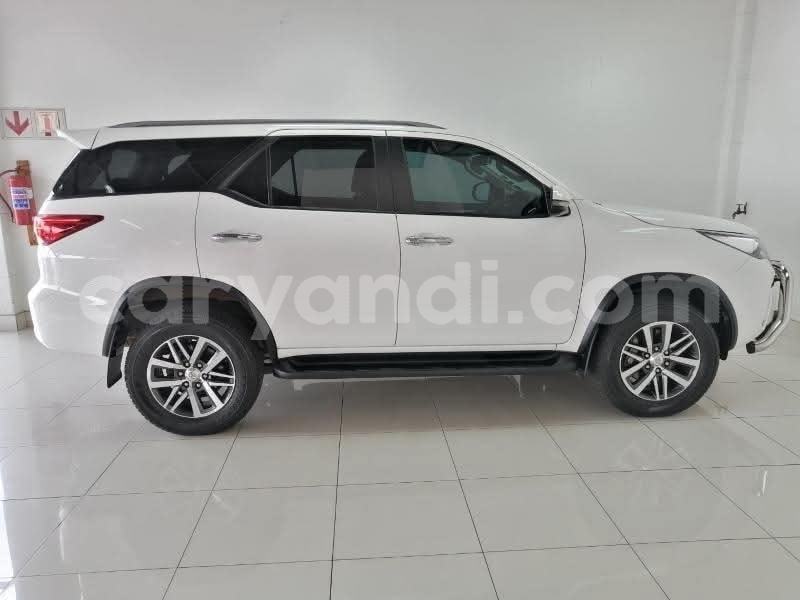 Big with watermark toyota fortuner zambia kabwe 30080