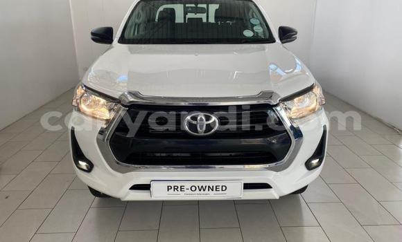 Tenga Tsaru Toyota Hilux Chena Mota in Kabwe in Zambia Tenga Tsaru Toyota Hilux Chena Mota in Kabwe in Zambia