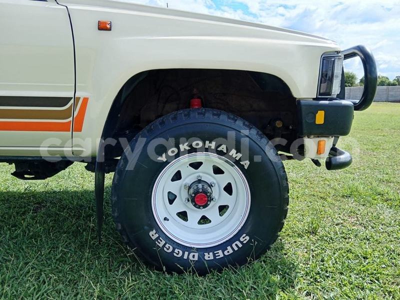 Big with watermark toyota hilux zambia kabwe 30083