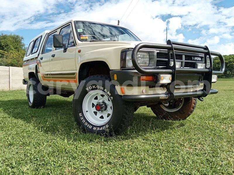 Big with watermark toyota hilux zambia kabwe 30083