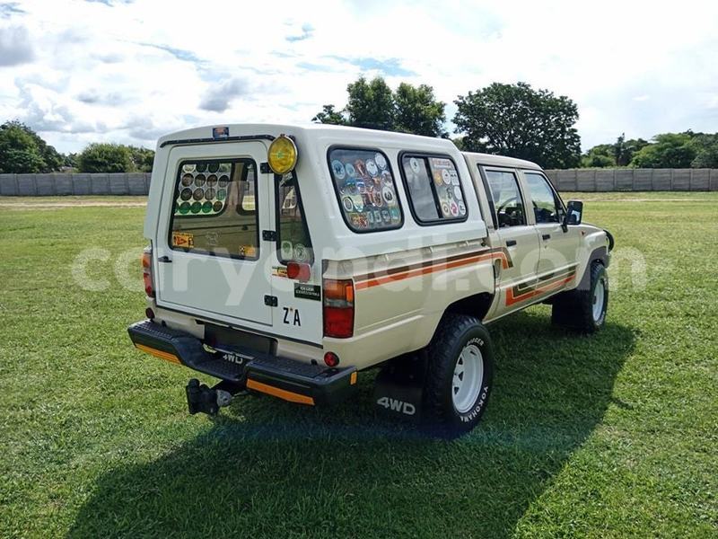 Big with watermark toyota hilux zambia kabwe 30083