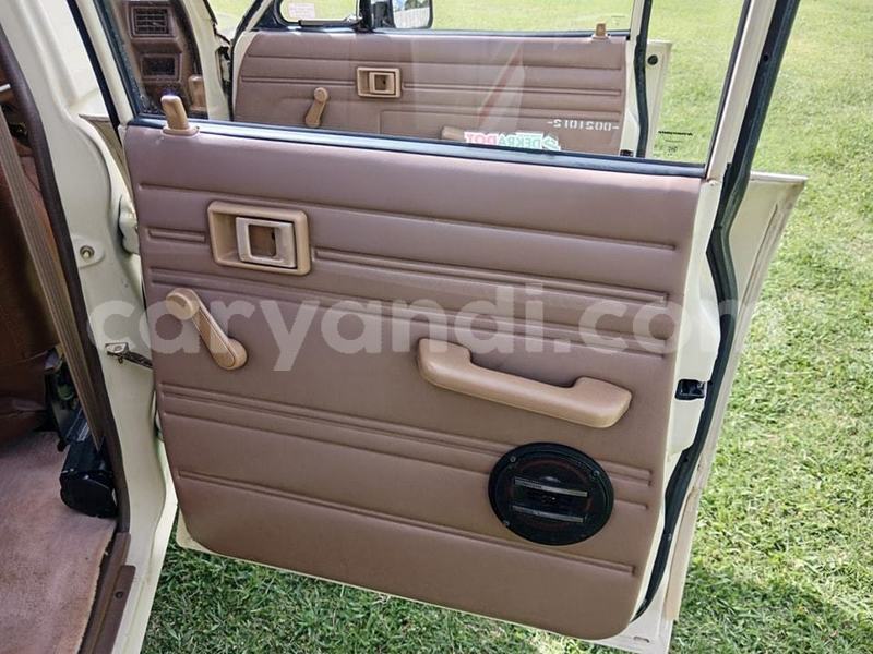 Big with watermark toyota hilux zambia kabwe 30083