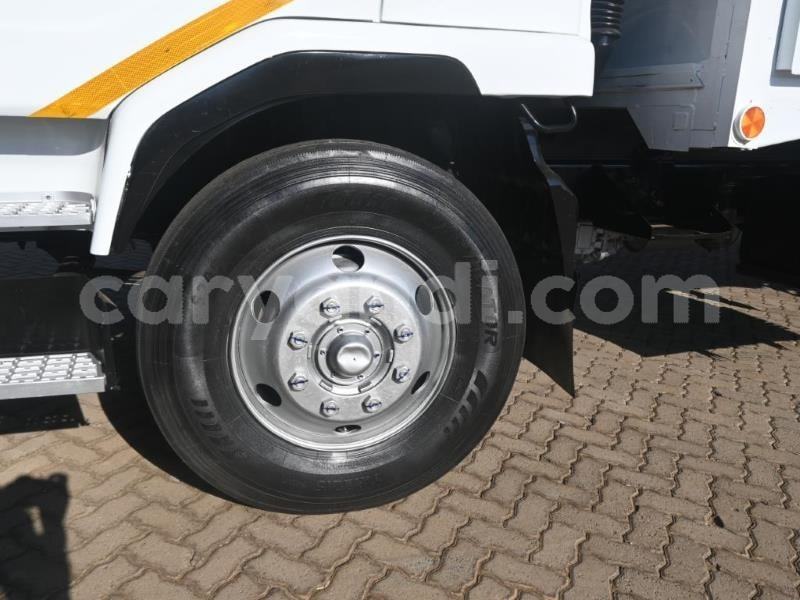 Big with watermark nissan ud zambia kabwe 30085