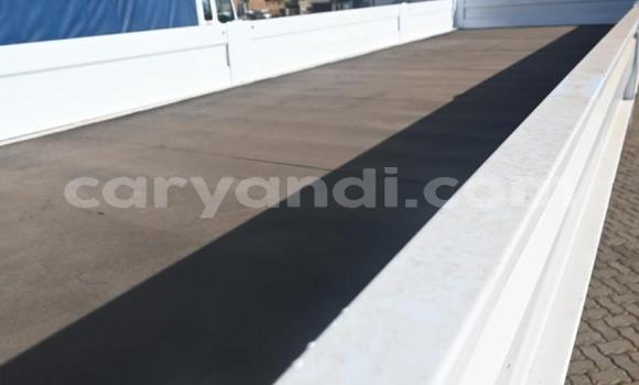 Tenga Tsaru Nissan UD Chena Rori in Kabwe in Zambia Tenga Tsaru Nissan UD Chena Rori in Kabwe in Zambia