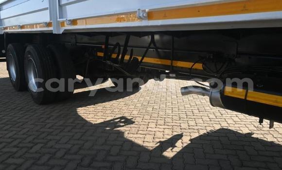 Tenga Tsaru Nissan UD Chena Rori in Kabwe in Zambia Tenga Tsaru Nissan UD Chena Rori in Kabwe in Zambia