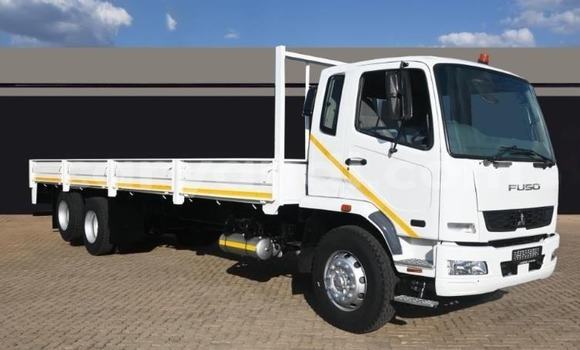 Buy Used Mitsubishi Fuso White Truck in Kabwe in Zambia