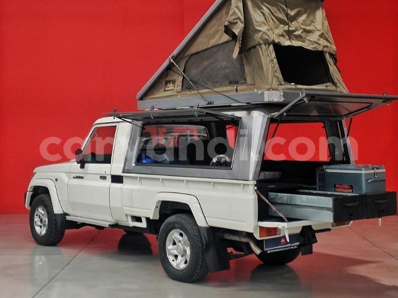 Big with watermark toyota land cruiser zambia lusaka 30100