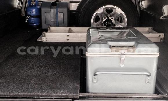 Acheter Occasion Voiture Toyota Land Cruiser Blanc à Lusaka, Zambie Acheter Occasion Voiture Toyota Land Cruiser Blanc à Lusaka, Zambie