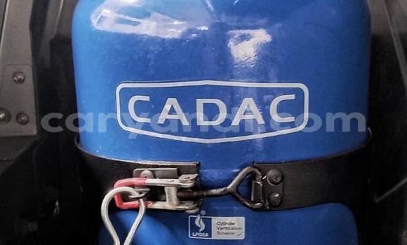 Acheter Occasion Voiture Toyota Land Cruiser Blanc à Lusaka, Zambie Acheter Occasion Voiture Toyota Land Cruiser Blanc à Lusaka, Zambie