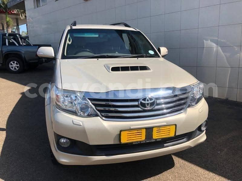 Big with watermark toyota fortuner zambia kabwe 30102