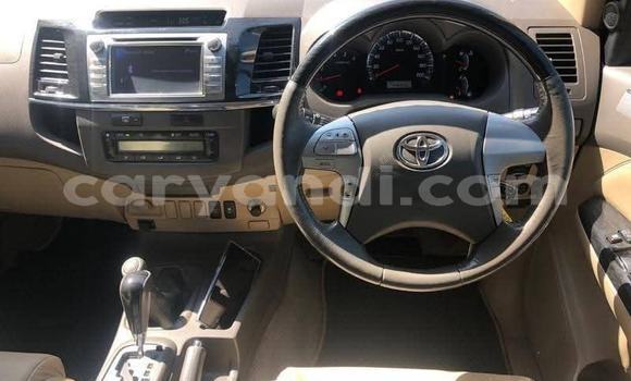 Nunua Ilio tumika Toyota Fortuner Beige Gari ndani ya Kabwe nchini Zambia Nunua Ilio tumika Toyota Fortuner Beige Gari ndani ya Kabwe nchini Zambia