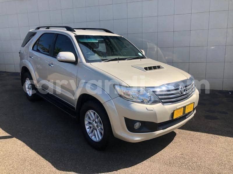 Big with watermark toyota fortuner zambia kabwe 30102