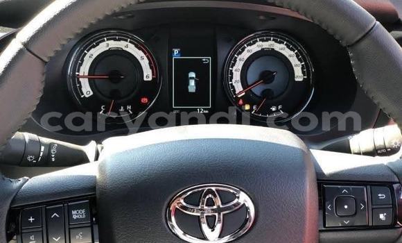 Nunua Ilio tumika Toyota Hilux Nyekundu Gari ndani ya Kabwe nchini Zambia Nunua Ilio tumika Toyota Hilux Nyekundu Gari ndani ya Kabwe nchini Zambia