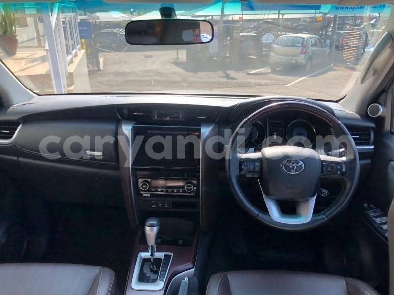 Big with watermark toyota fortuner zambia kabwe 30106