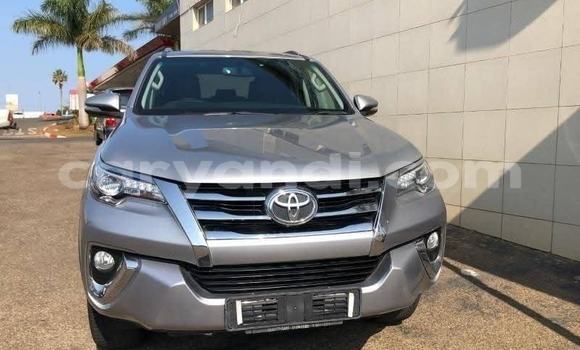 Buy Used Toyota Fortuner Silver Car in Kabwe in Zambia Buy Used Toyota Fortuner Silver Car in Kabwe in Zambia