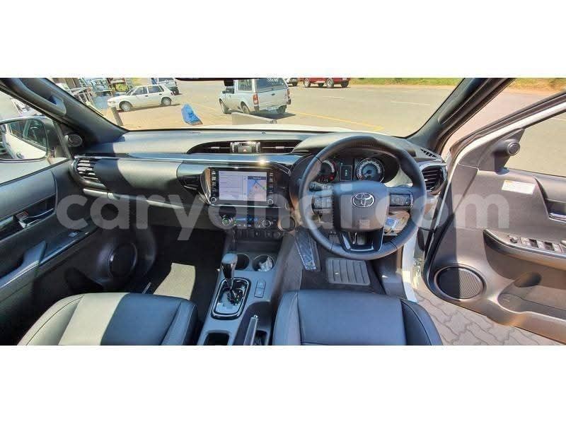 Big with watermark toyota hilux zambia kabwe 30107