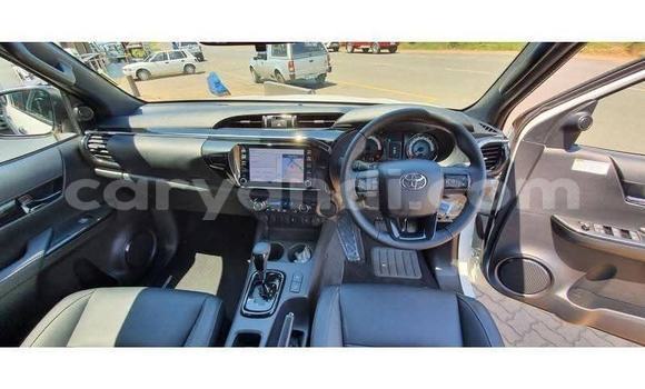 Tenga Tsaru Toyota Hilux Chena Mota in Kabwe in Zambia Tenga Tsaru Toyota Hilux Chena Mota in Kabwe in Zambia