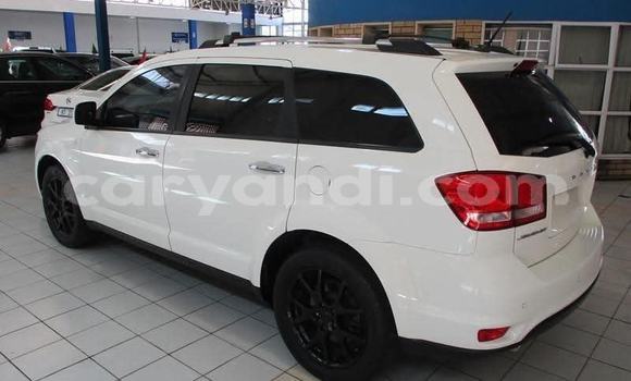 Nunua Ilio tumika Dodge Journey Nyeupe Gari ndani ya Kabwe nchini Zambia Nunua Ilio tumika Dodge Journey Nyeupe Gari ndani ya Kabwe nchini Zambia