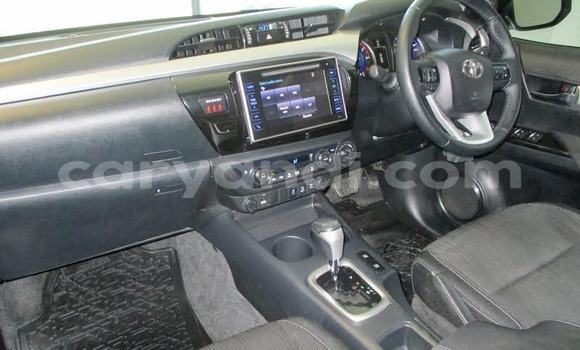 Tenga Tsaru Toyota Hilux Chena Mota in Kabwe in Zambia Tenga Tsaru Toyota Hilux Chena Mota in Kabwe in Zambia