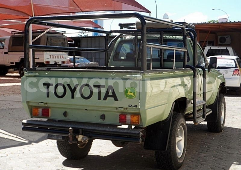 Big with watermark toyota hilux zambia lusaka 30110