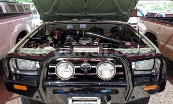 Acheter Occasion Voiture Toyota Hilux Vert à Lusaka, Zambie Acheter Occasion Voiture Toyota Hilux Vert à Lusaka, Zambie