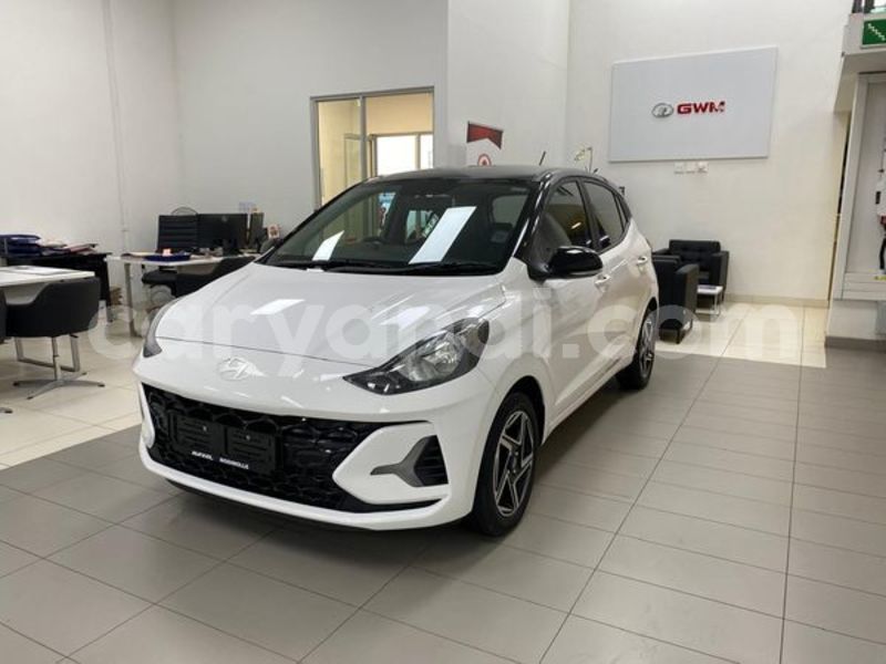 Big with watermark hyundai i10 zambia lusaka 30115