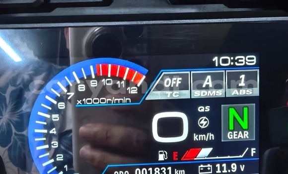 Buy Used Suzuki V-Strom Beige Bike in Lusaka in Zambia Buy Used Suzuki V-Strom Beige Bike in Lusaka in Zambia