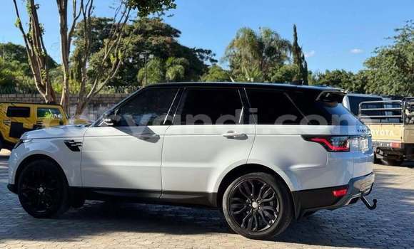 Buy Used Land Rover Range Rover Sport White Car in Lusaka in Zambia Buy Used Land Rover Range Rover Sport White Car in Lusaka in Zambia