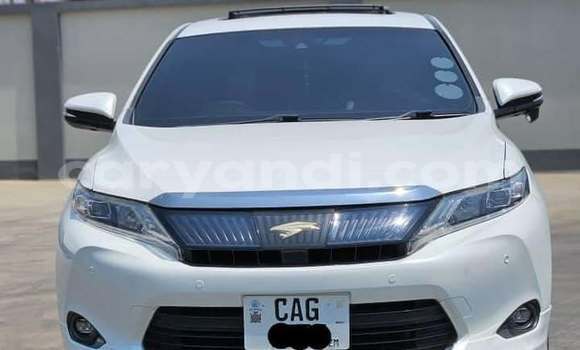 Buy Used Toyota Harrier White Car in Chipata in Zambia