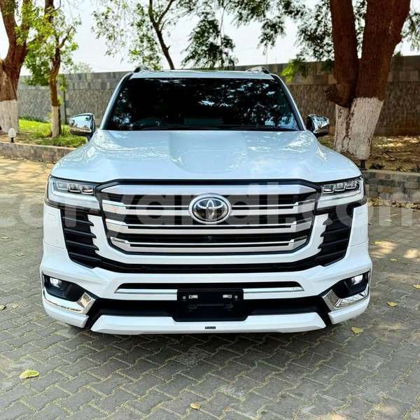 Big with watermark toyota land cruiser zambia lusaka 30141