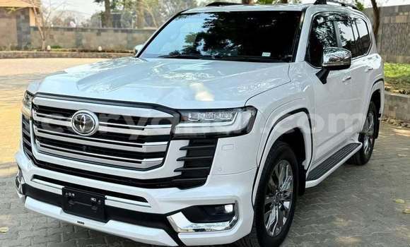 Buy Used Toyota Land Cruiser White Car in Lusaka in Zambia Buy Used Toyota Land Cruiser White Car in Lusaka in Zambia