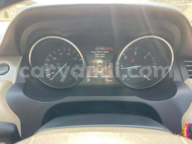 Big with watermark range rover evoque southern choma 30143