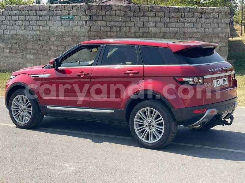 Big with watermark range rover evoque southern choma 30143
